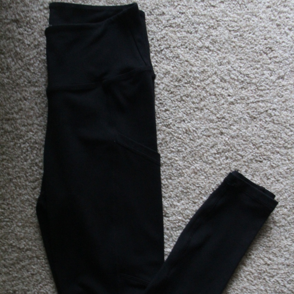 P'tula Sami Onyx Black Legging in Medium
